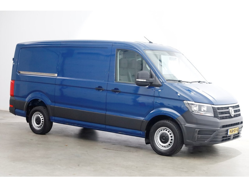 49886326-volkswagen-crafter-10