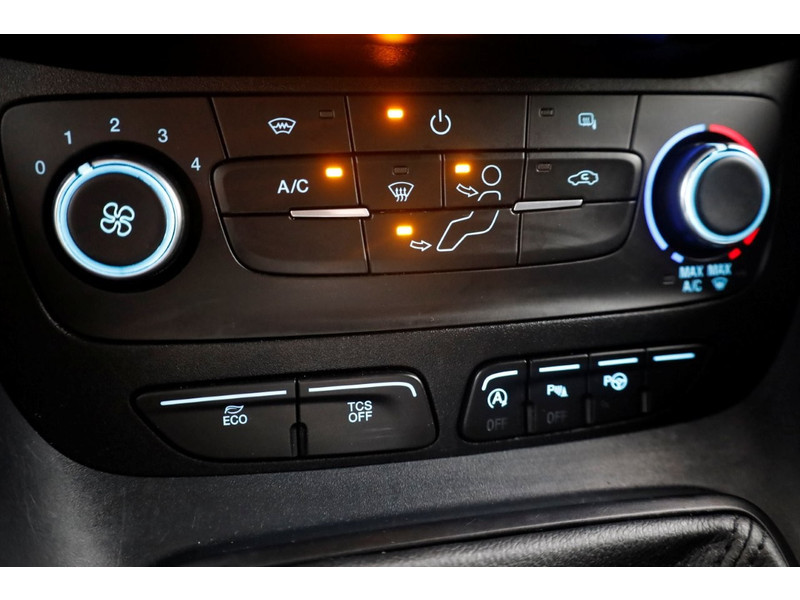 49914529-ford-transit-connect-14