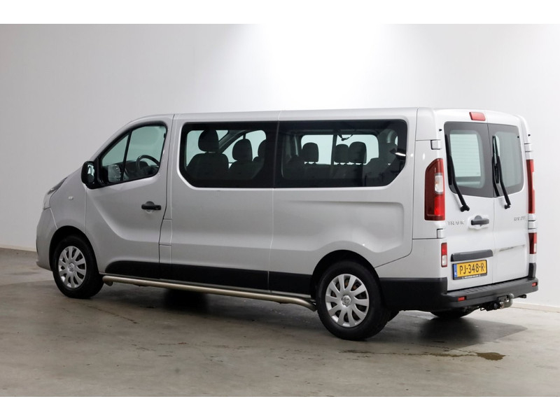 49927206-renault-trafic-12