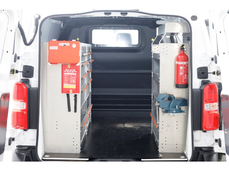 49949810-peugeot-e-expert-5