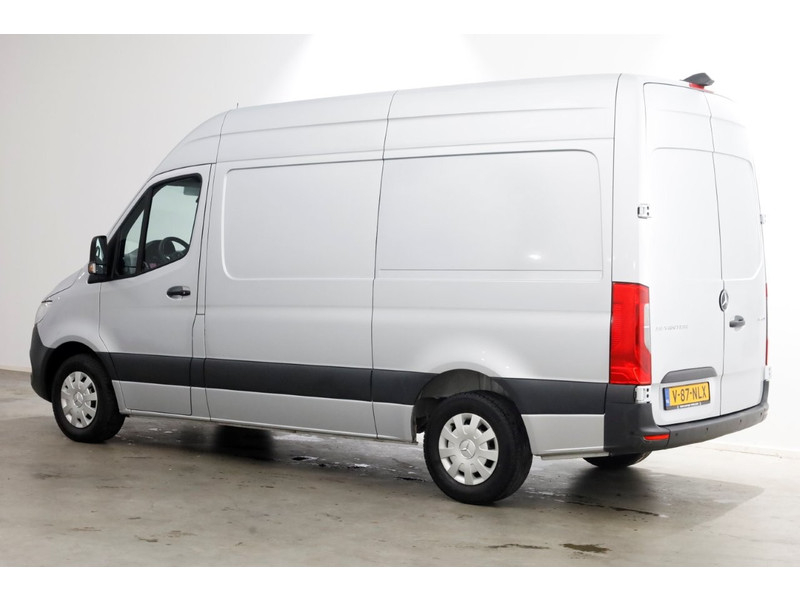 49969431-mercedes-benz-sprinter-9