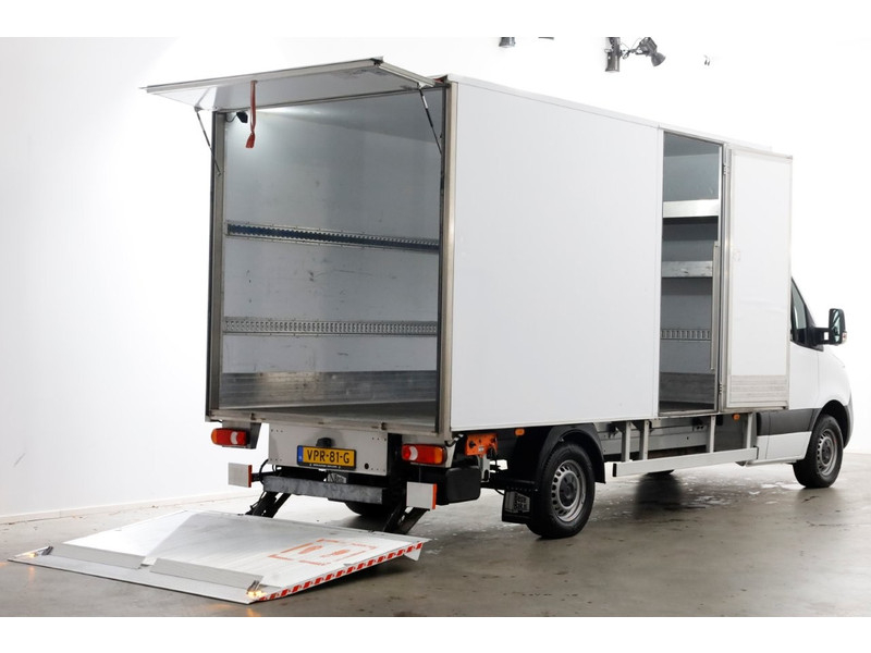 49994088-mercedes-benz-sprinter-3