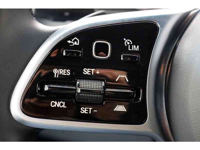 49996638-mercedes-benz-sprinter-22