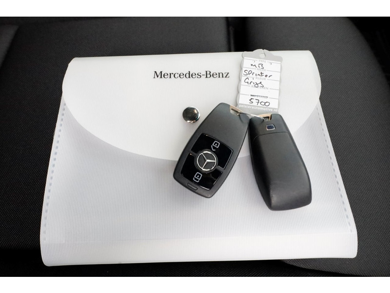 49996638-mercedes-benz-sprinter-8