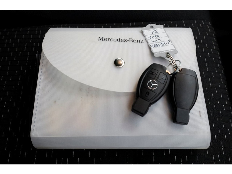 50077430-mercedes-benz-vito-6