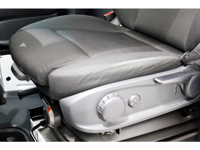 50081373-mercedes-benz-sprinter-20