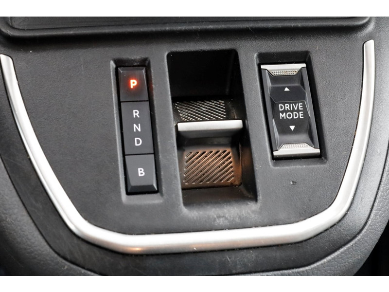 50083410-opel-vivaro-e-19