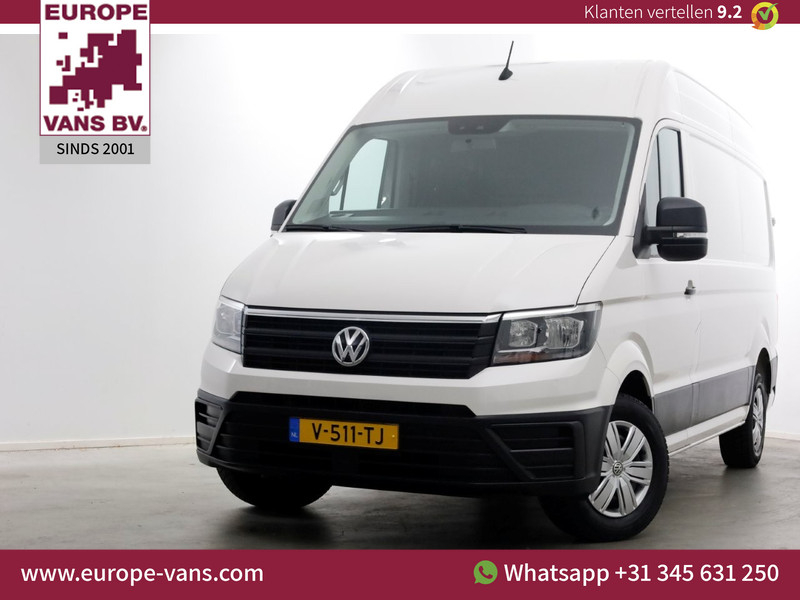 50110588-volkswagen-crafter-1