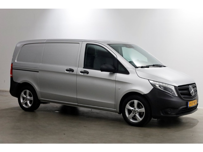 50110775-mercedes-benz-vito-12