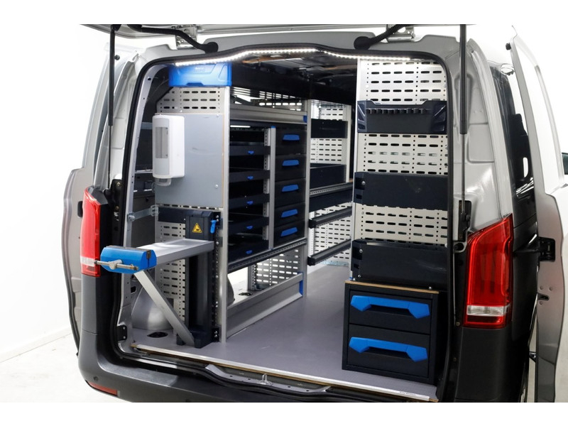 50110775-mercedes-benz-vito-14