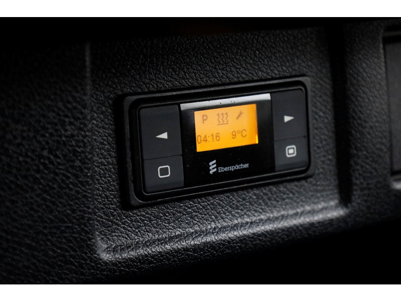 50111340-mercedes-benz-sprinter-21