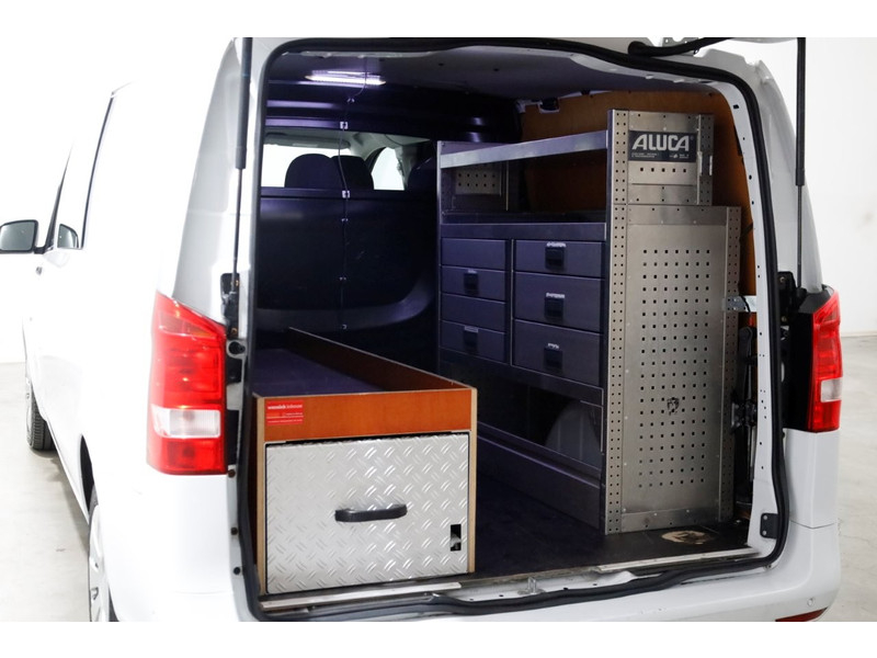 50140386-mercedes-benz-vito-14