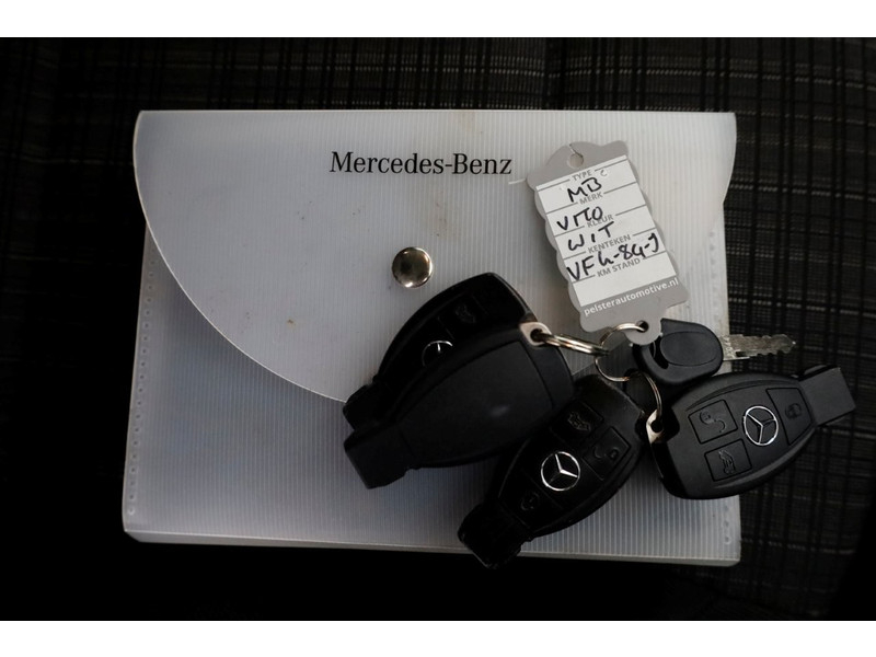 50140386-mercedes-benz-vito-8