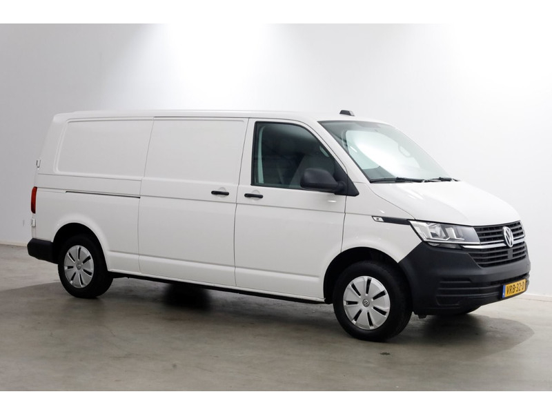 50167853-volkswagen-transporter-10