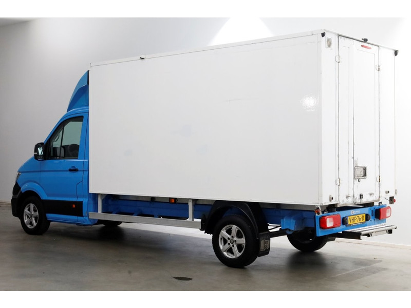50209908-volkswagen-crafter-9