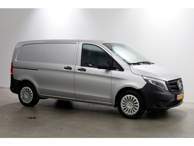50210481-mercedes-benz-vito-11