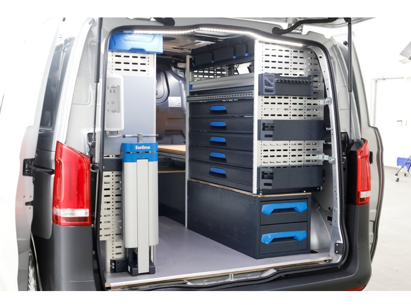 50210595-mercedes-benz-vito-14