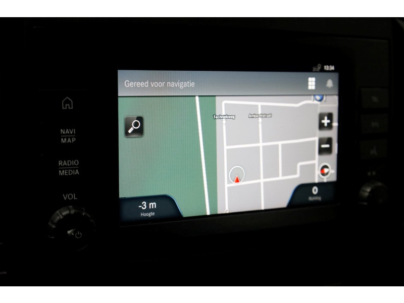 50210595-mercedes-benz-vito-20