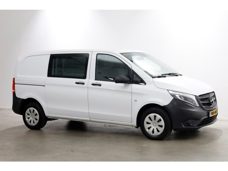 50257929-mercedes-benz-vito-12