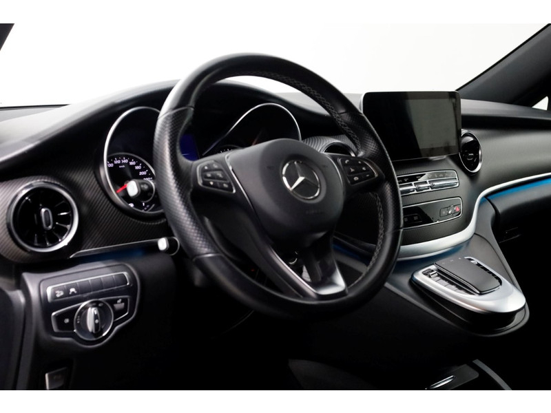 50259602-mercedes-benz-v-klasse-23