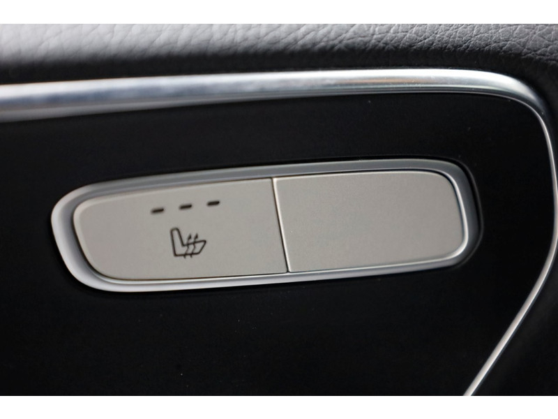 50259602-mercedes-benz-v-klasse-31