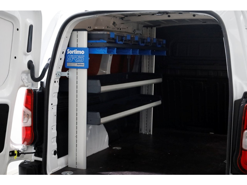 50300282-toyota-proace-city-11