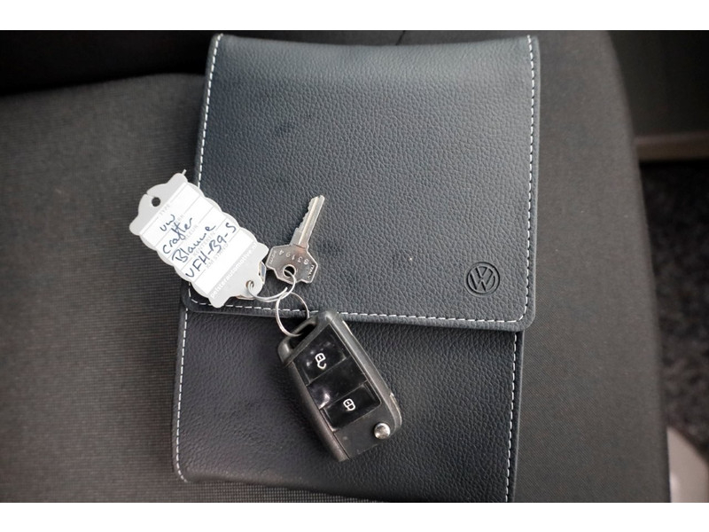 50326604-volkswagen-crafter-6