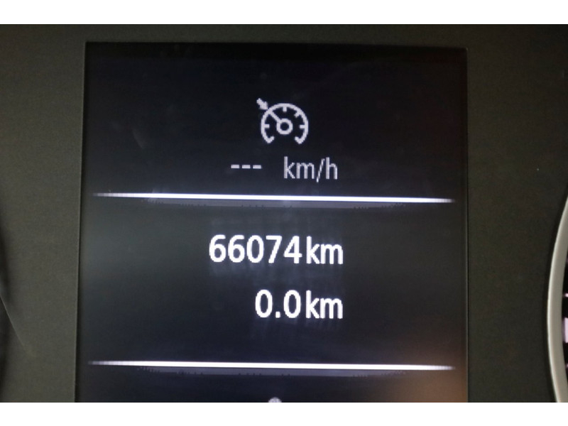 50463600-renault-express-13