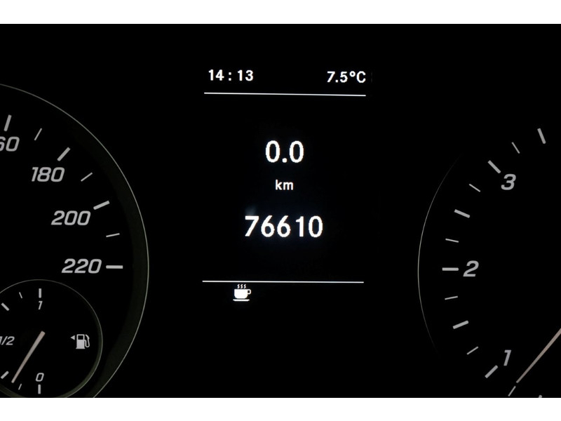50470985-mercedes-benz-vito-16
