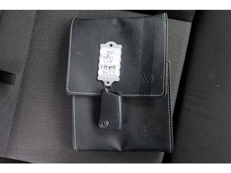 50520093-volkswagen-crafter-8