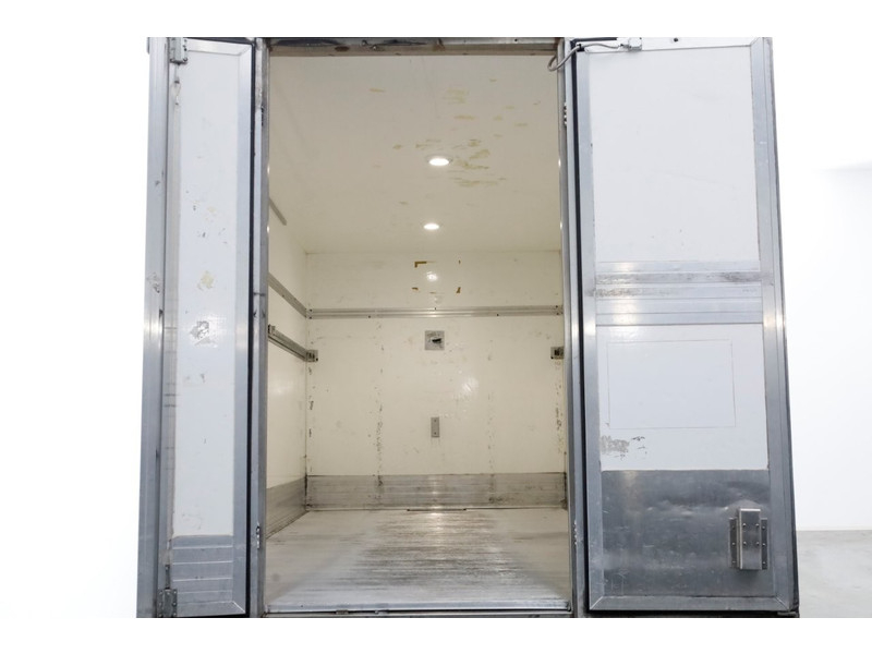 50573608-volkswagen-crafter-5