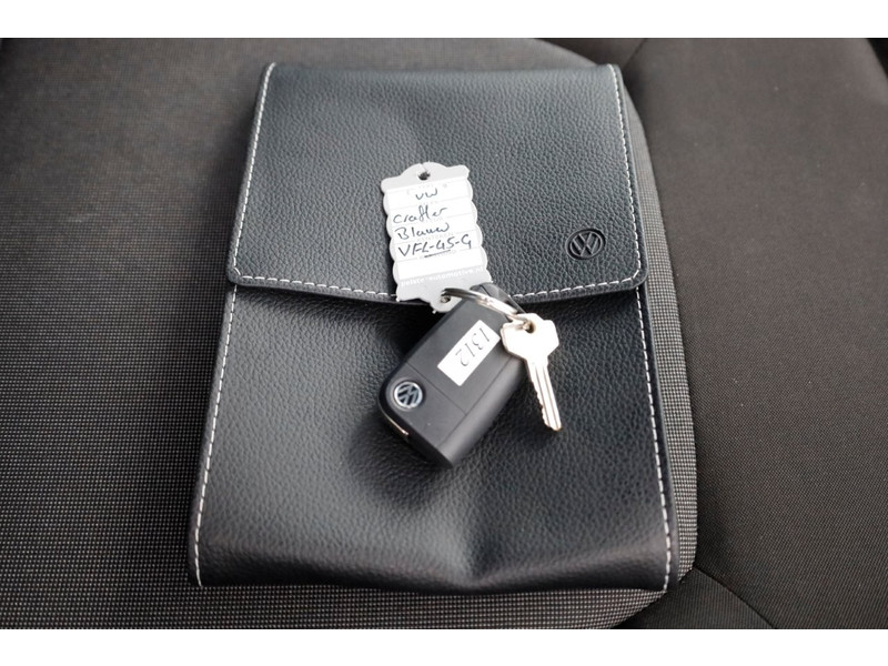 50573608-volkswagen-crafter-6