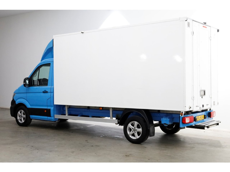 50573608-volkswagen-crafter-9