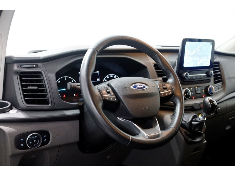 50610849-ford-transit-custom-14