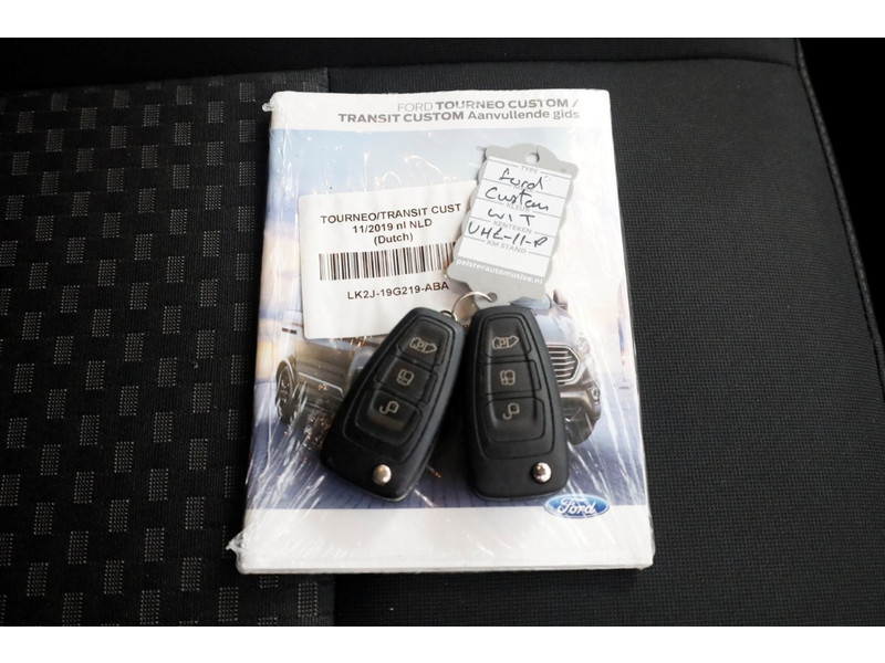 50610849-ford-transit-custom-8