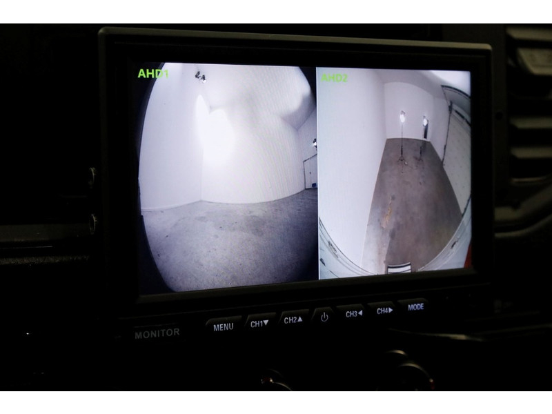 50711517-volkswagen-crafter-13