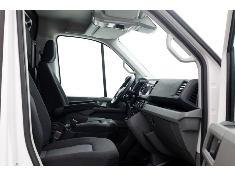 50750956-volkswagen-crafter-3