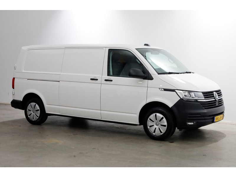 50757084-volkswagen-transporter-10