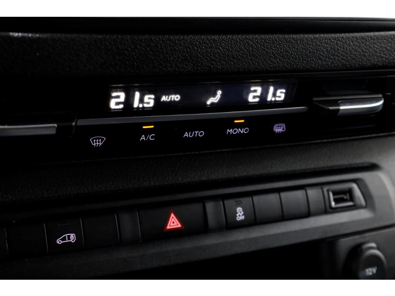 50759987-toyota-proace-15