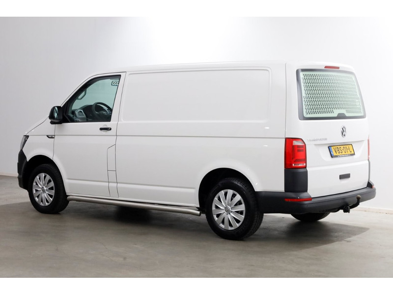 50770166-volkswagen-transporter-9