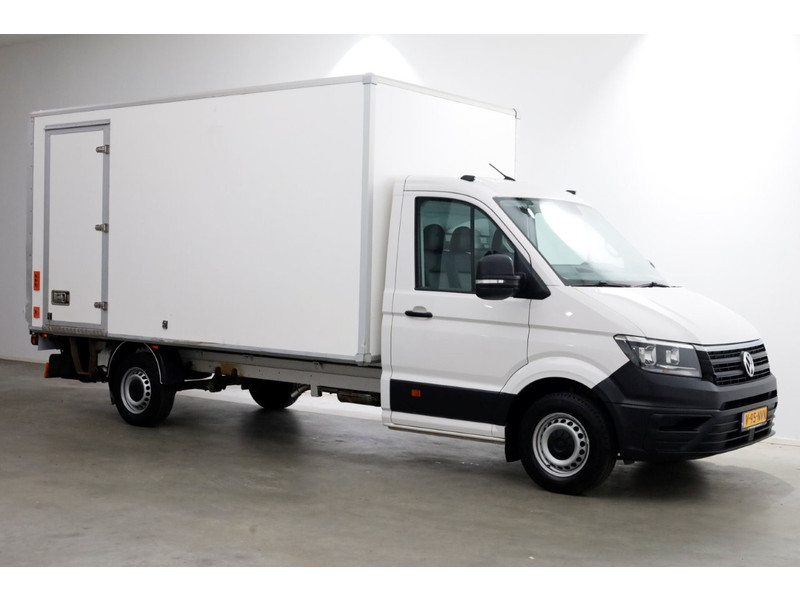 50770968-volkswagen-crafter-11