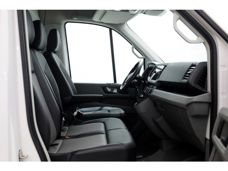 50770968-volkswagen-crafter-5