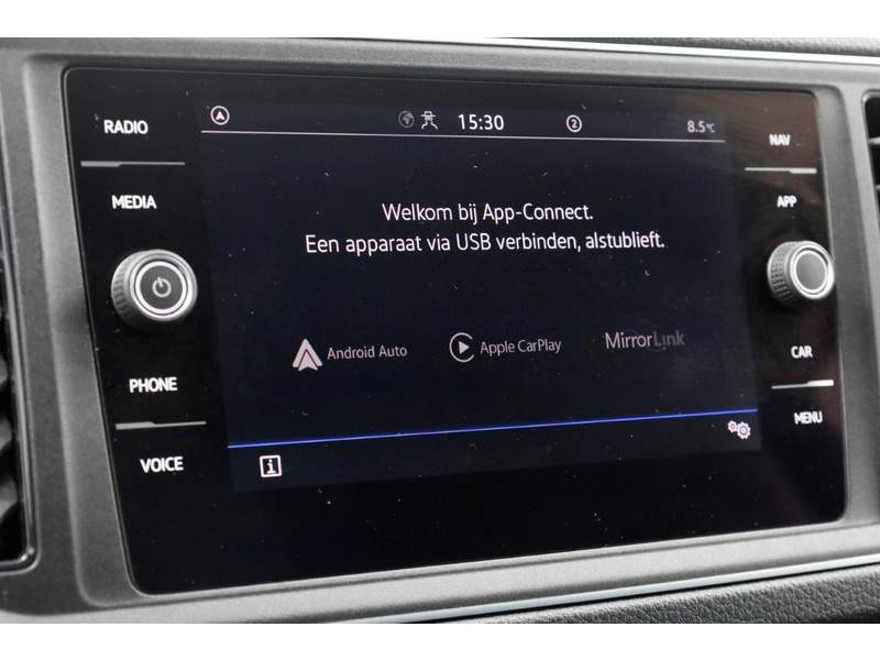 50796585-volkswagen-crafter-16