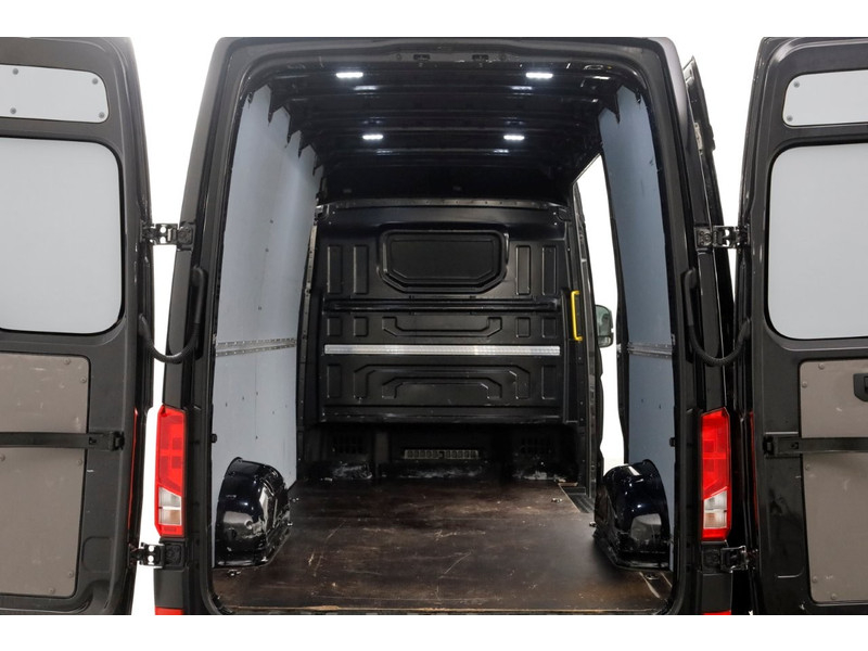 50796585-volkswagen-crafter-5