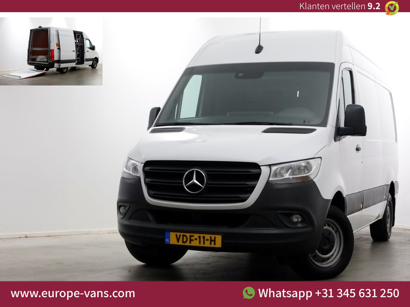 50845436-mercedes-benz-sprinter-1