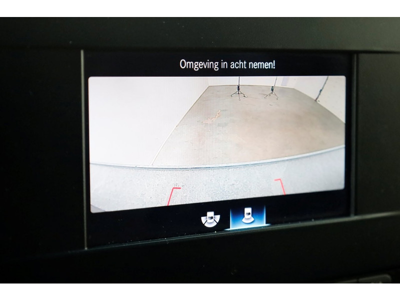 50845436-mercedes-benz-sprinter-16