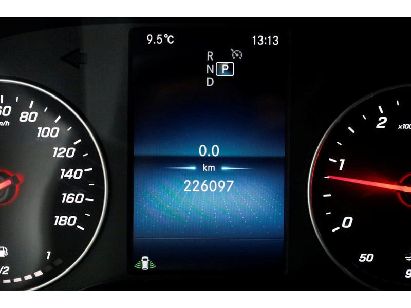 50845436-mercedes-benz-sprinter-19