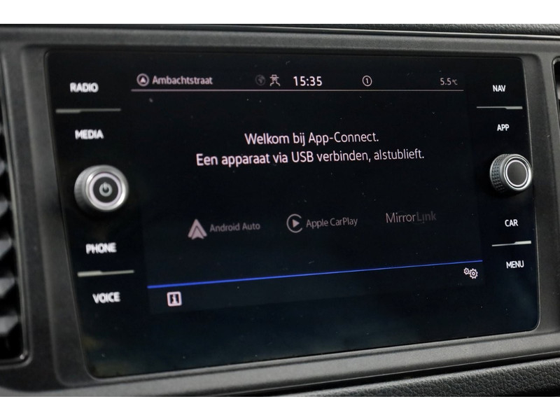 50871505-volkswagen-crafter-16