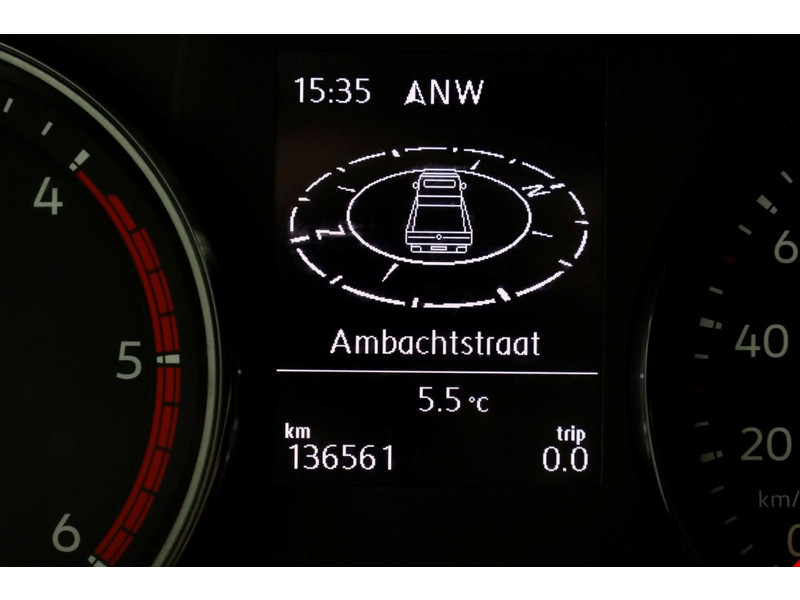 50871505-volkswagen-crafter-17