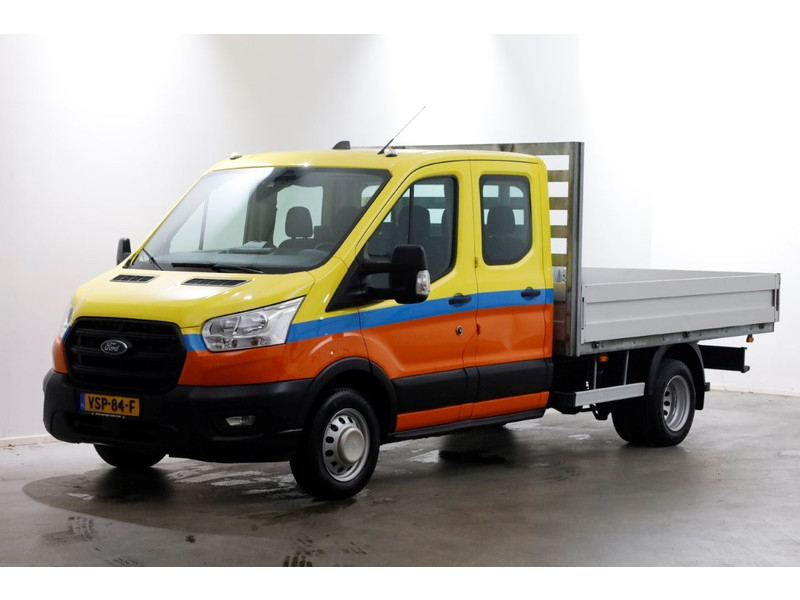 50902583-ford-transit-10